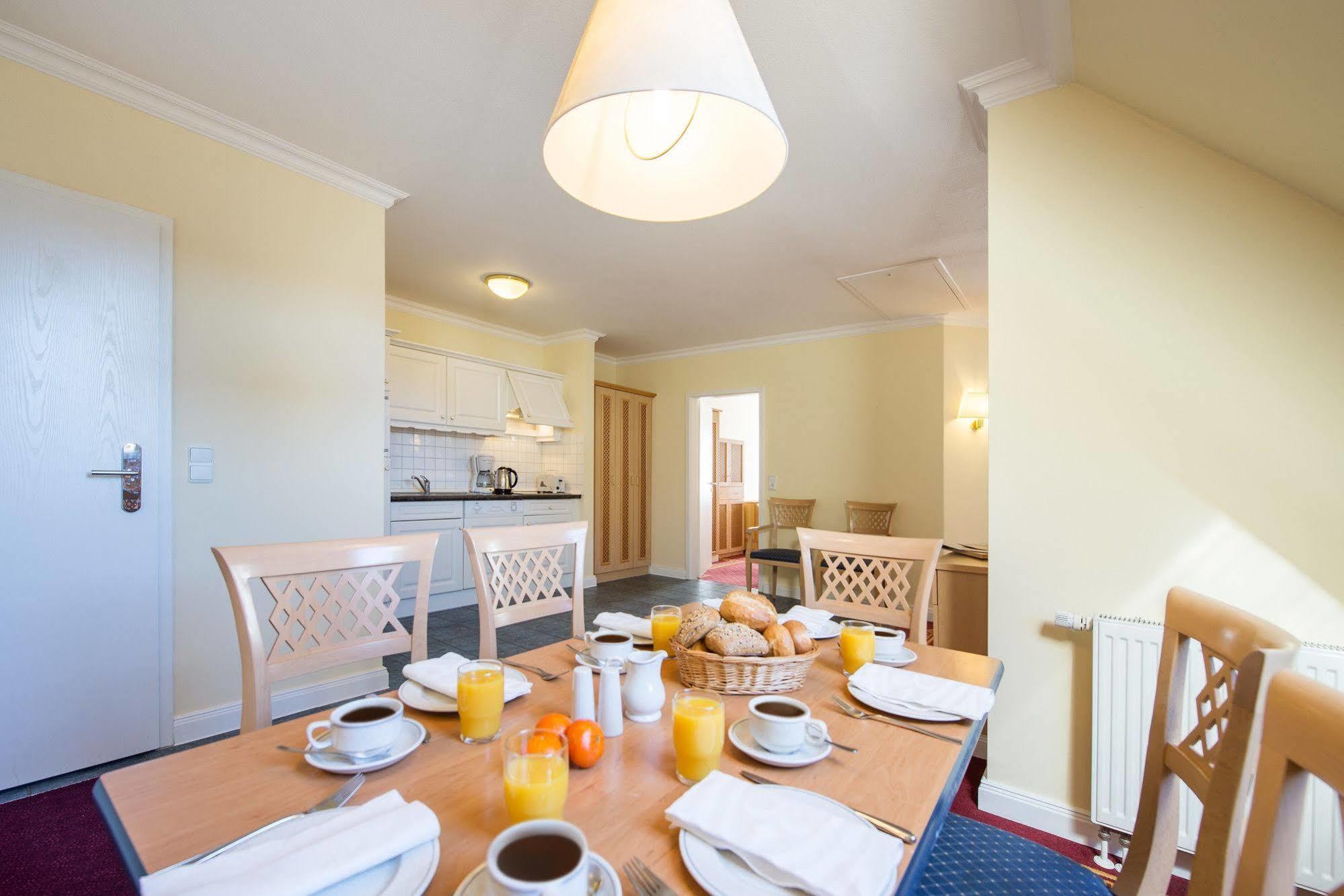 Aparthotel Kuehlungsborn, Villa Am Konzertgarten Εξωτερικό φωτογραφία