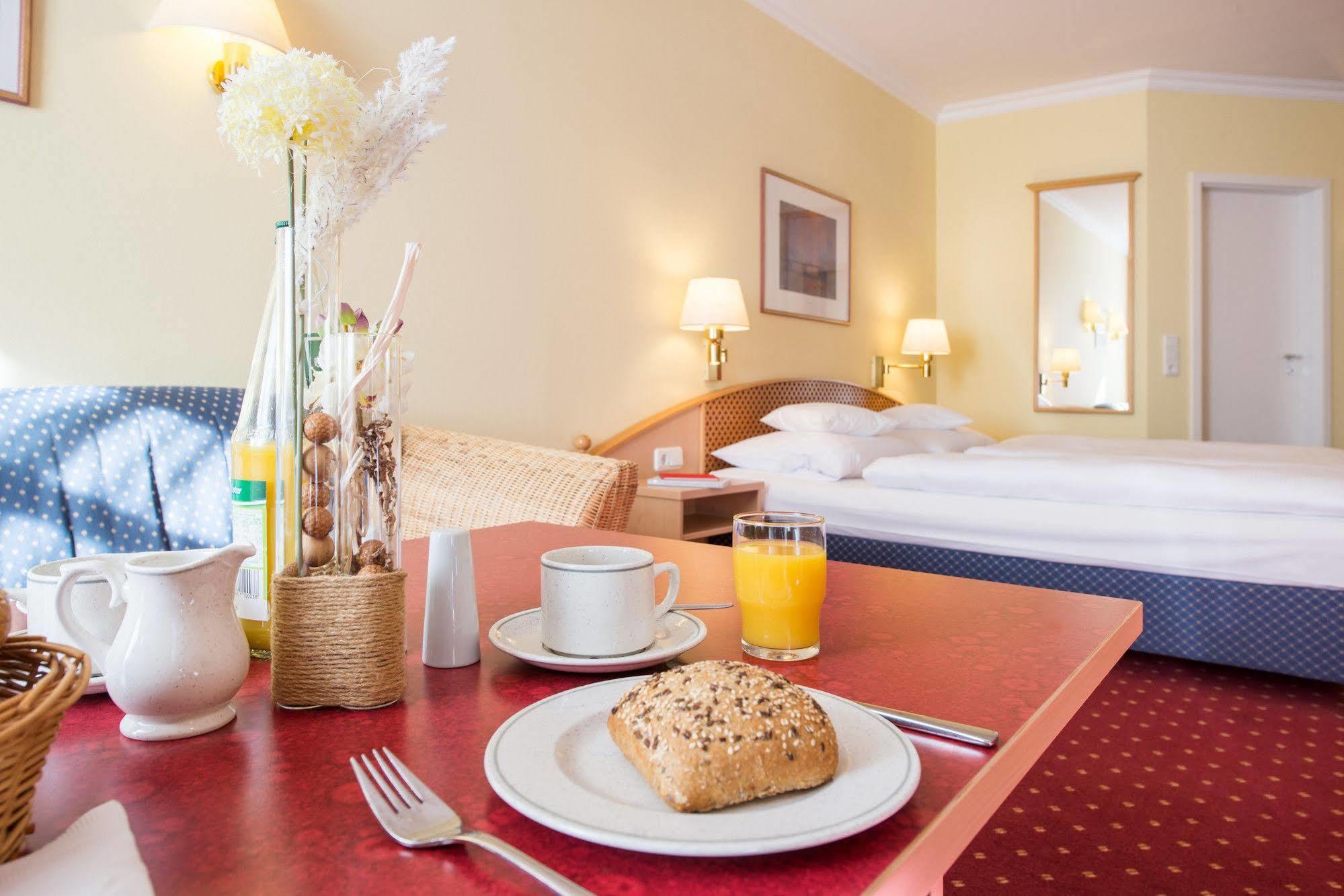 Aparthotel Kuehlungsborn, Villa Am Konzertgarten Εξωτερικό φωτογραφία